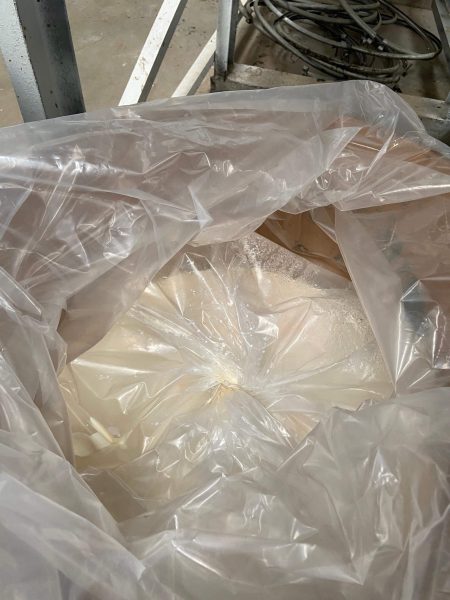 lateks-pekat, lateks-cair