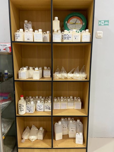 lateks-pekat, lateks-cair